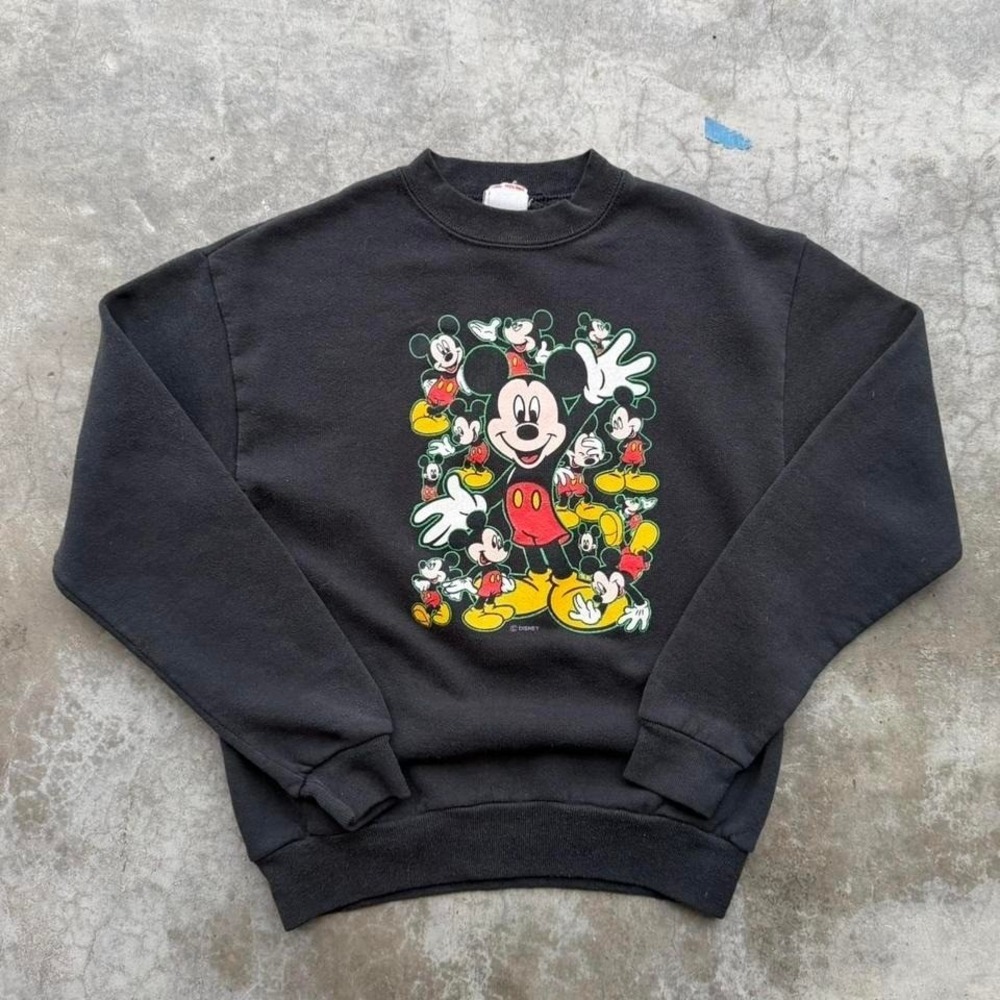 Vintage 1990's Mickey Mouse black graphic sweatshirt made in USA kids large